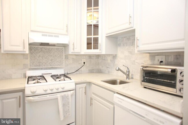Foto del edificio - 1239 Vermont Ave NW