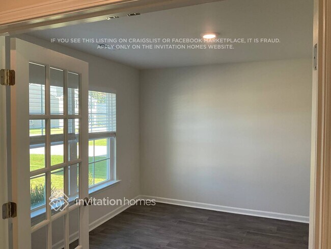 Foto del edificio - 510 Jack Pine St