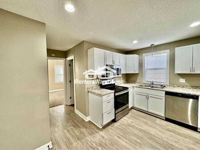 Foto del edificio - 1138 E 8th St