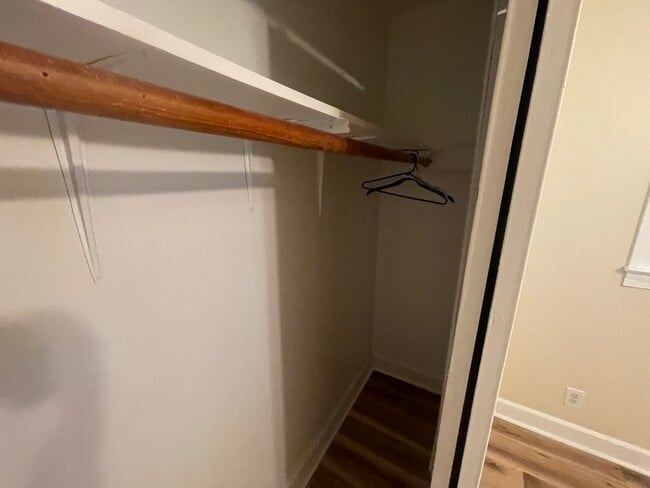 Building Photo - 122 Sizemore Ave