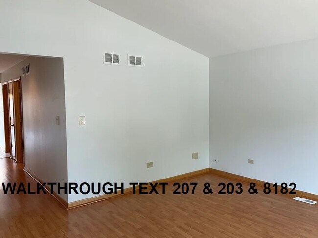 Foto del edificio - 10703 S Troy St