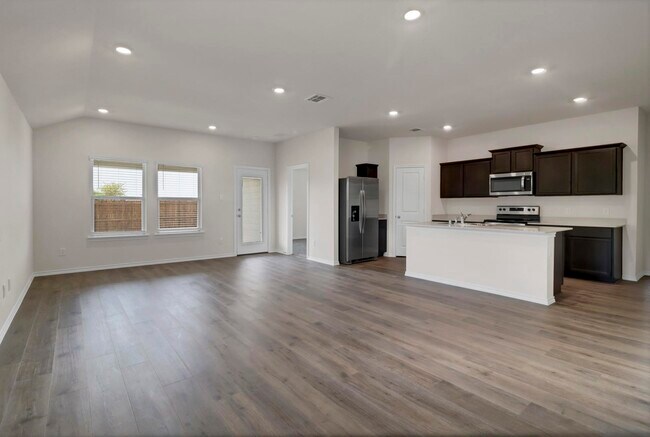 Foto del edificio - 3428 Sweetwater Way