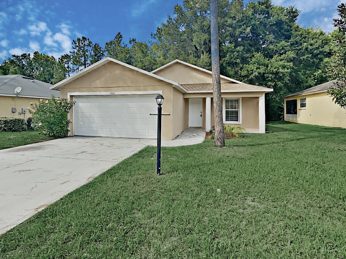 7932 Sugar Pine Blvd House Rental in Lakeland, FL