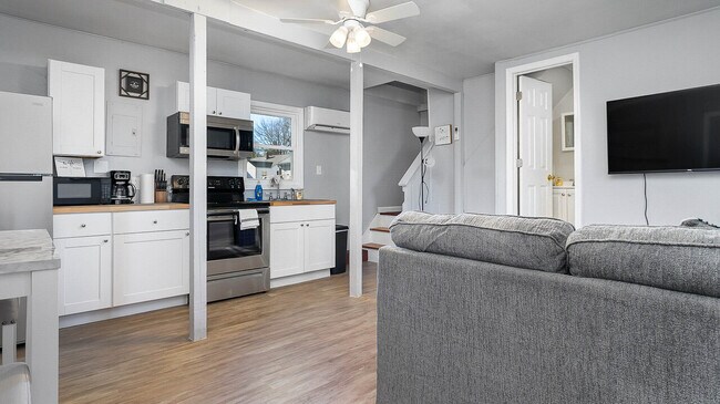 Foto del edificio - Woodfin - furnished