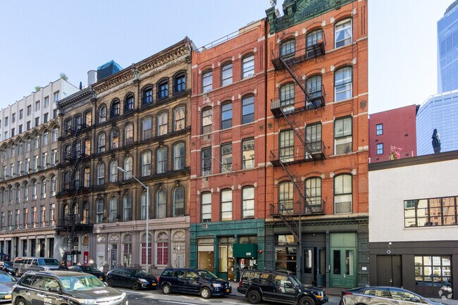 Building Photo - 109 Reade St