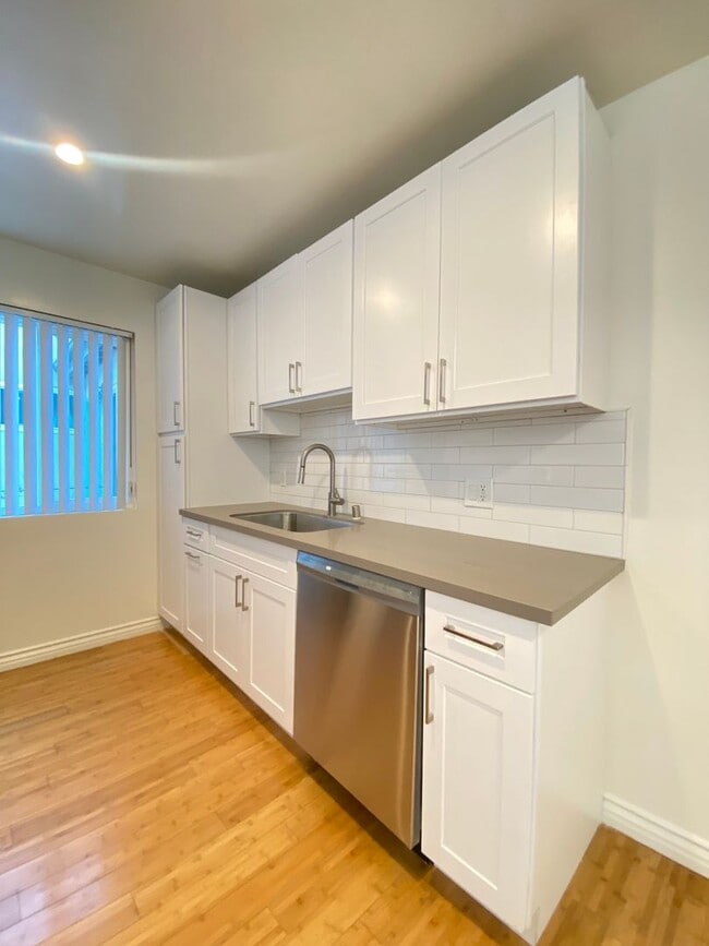 Foto del interior - 4327 Inglewood Blvd