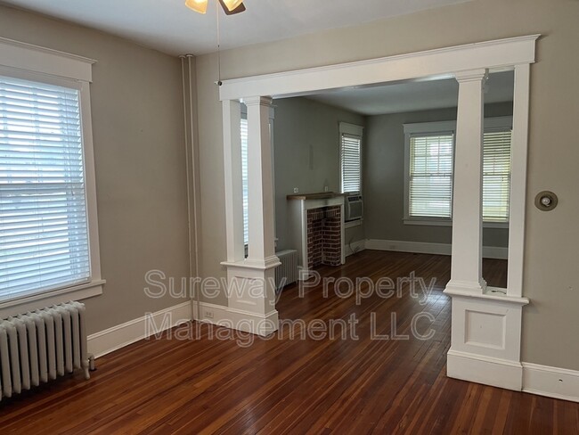 Building Photo - 2841 Nottingham Way