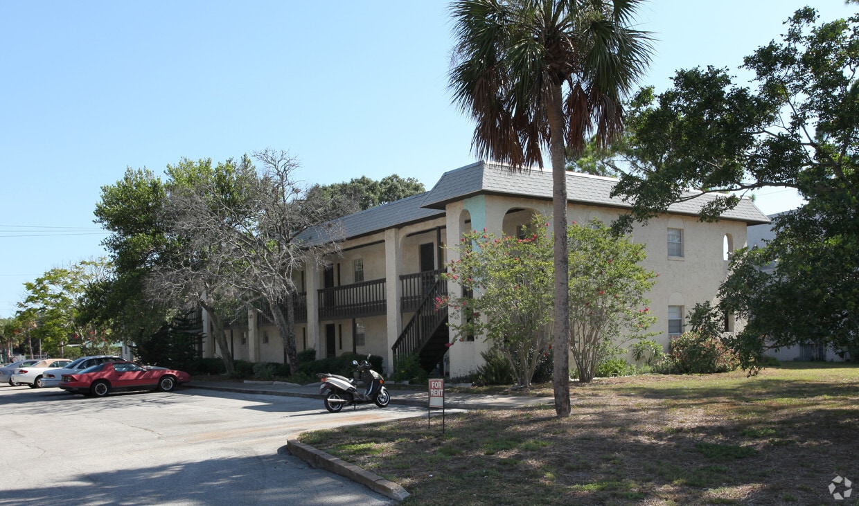 Primary Photo - 115 N 11th St