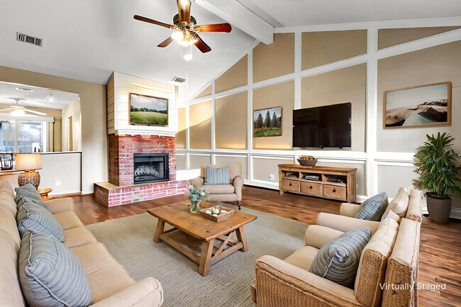 Foto del edificio - 2304 West Creek