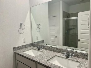 Building Photo - 5727 Tabula Rasa Dr