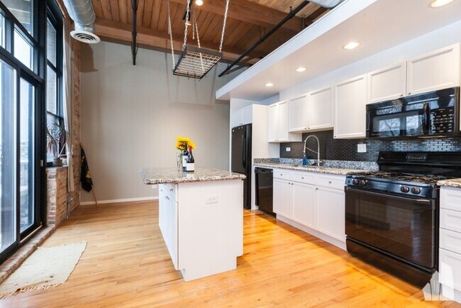 Foto del edificio - 1259 N Wood St
