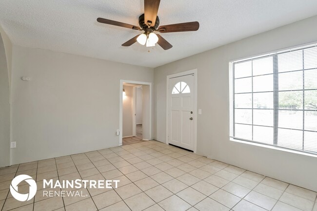 Building Photo - 455 W Montana St