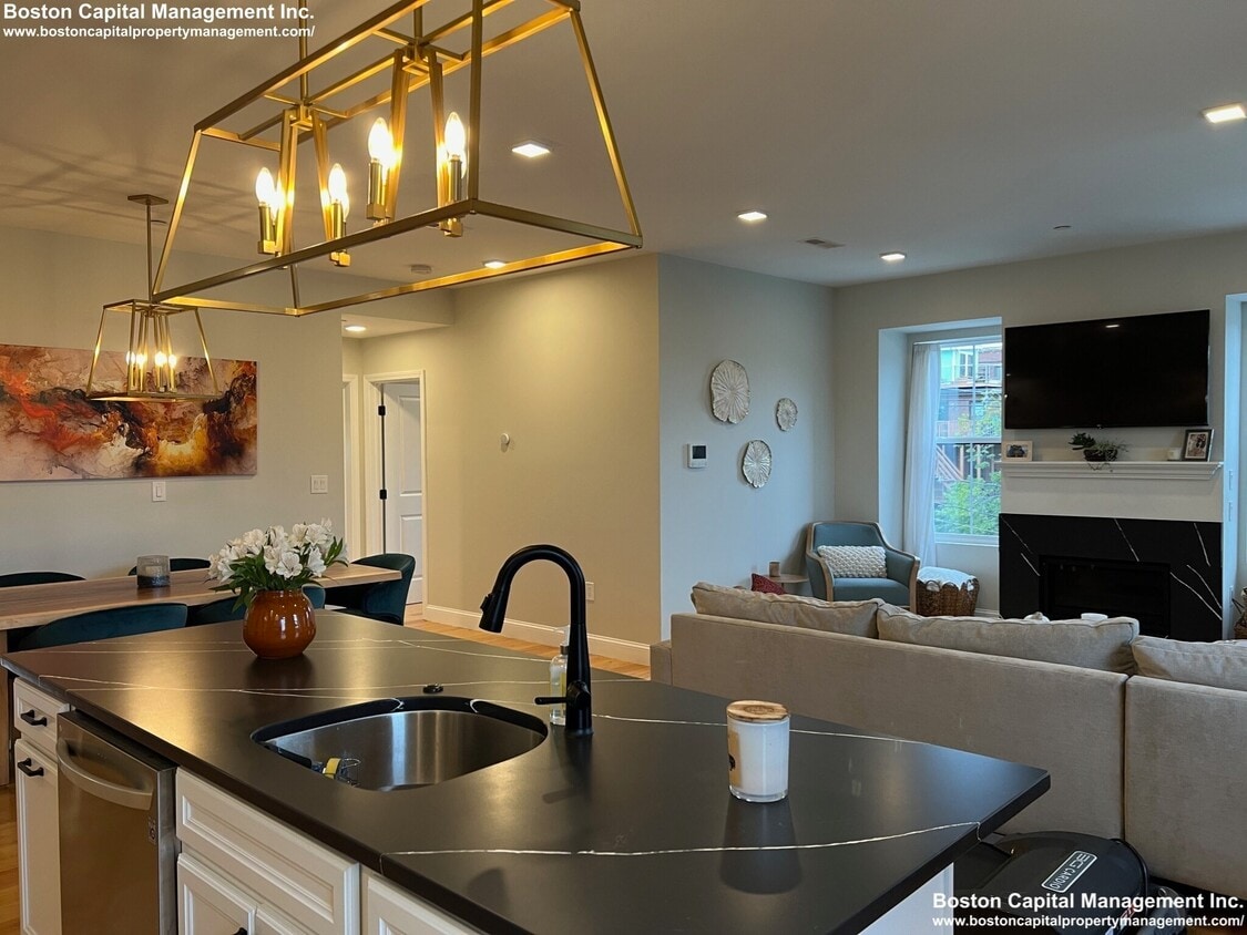 Photo - 14 Williams St (Chelsea, MA)