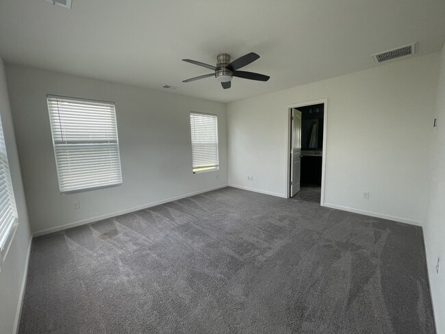 Building Photo - 239 Dunlin Dr
