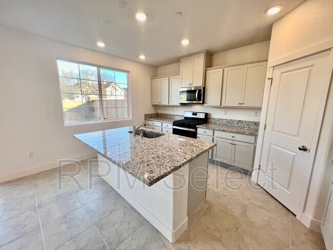 Foto del edificio - 2988 Newberry St