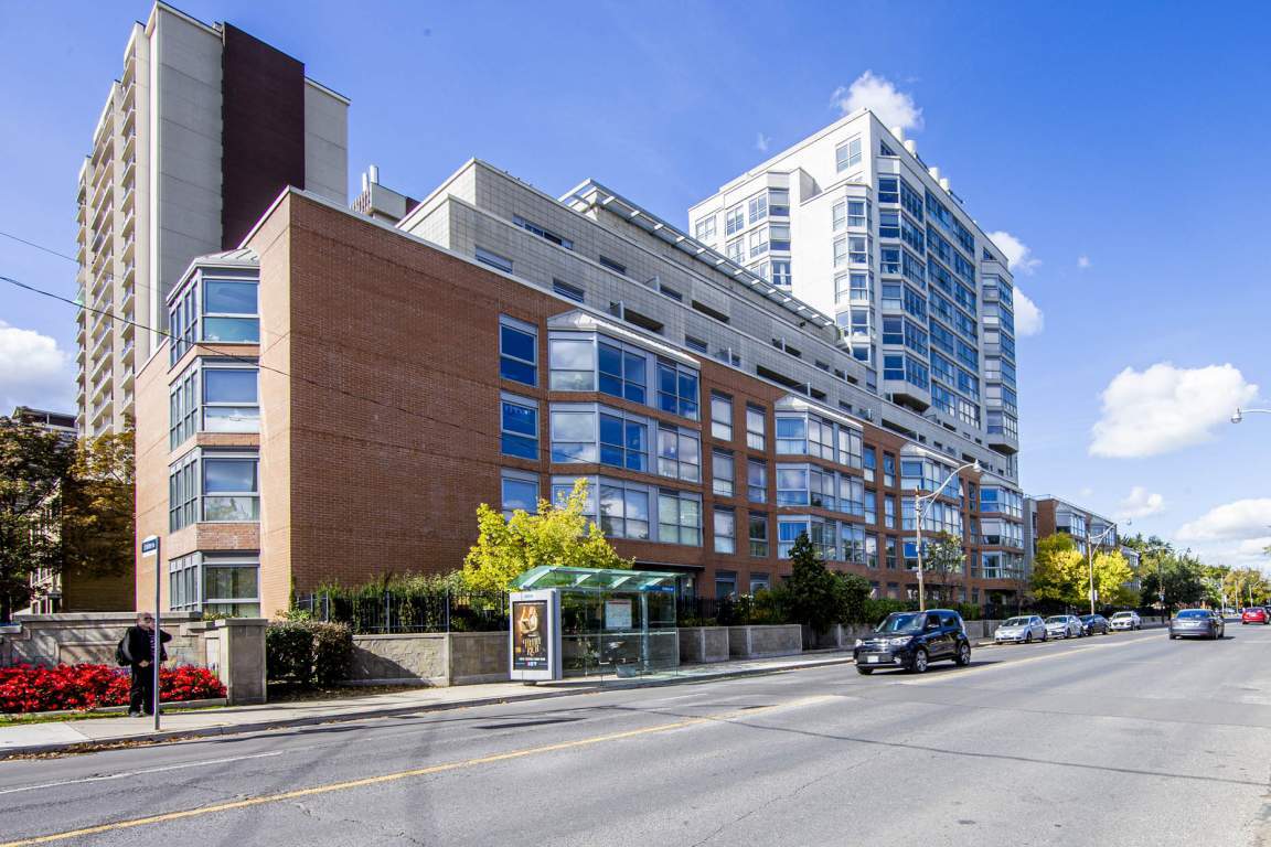 1000 Mount Pleasant Apartments - 1000 Mt Pleasant Rd Toronto, ON