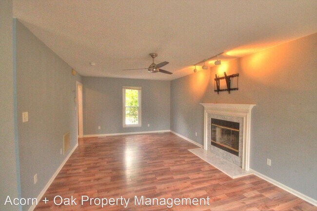 Building Photo - 3 br, 2.5 bath House - 17 Hummingbird Lane