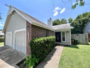 Building Photo - 9212 Kempler Dr