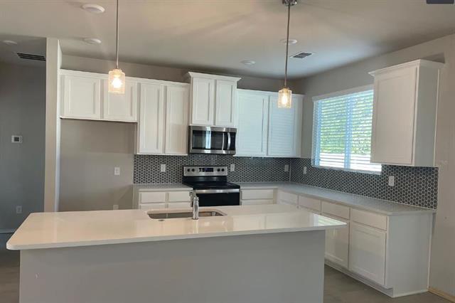 Building Photo - 5937 Revere Dr