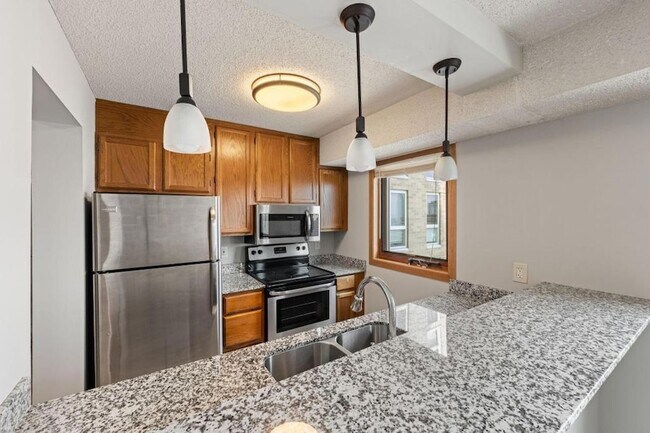 Foto del edificio - 433 S 7th St