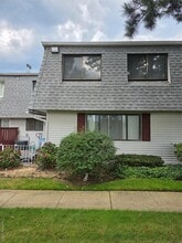 Building Photo - 294 Feller Dr