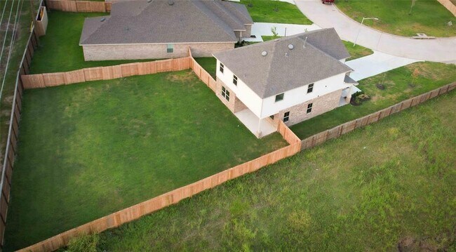 Building Photo - 332 Terra Vis Cir