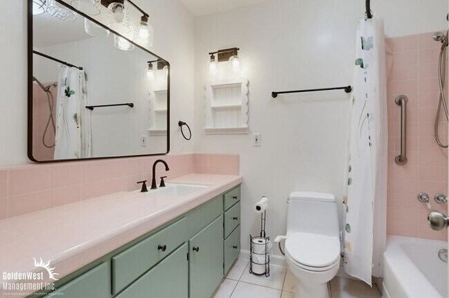 Foto del edificio - Beautifully Updated 4Bdm 3Ba Home with Private Pool & 2-Car Garage in La Mesa!