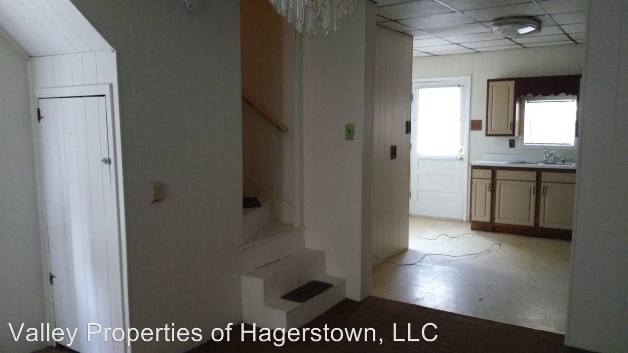 Primary Photo - 2 br, 1 bath House - 421 George St