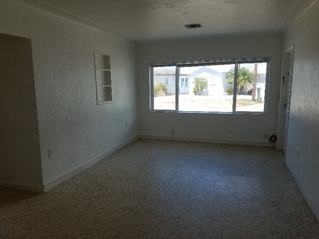 Foto del edificio - 13406 Boca Ciega Ave