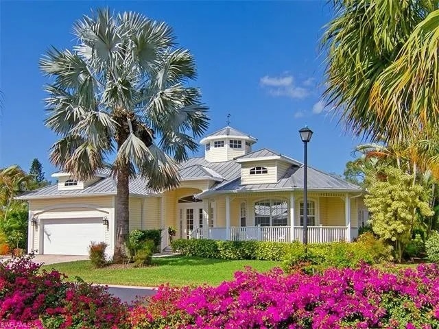 Building Photo - 27100 Flamingo Dr