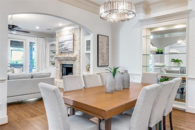 Foto del edificio - 13 Cochran Oaks Ln