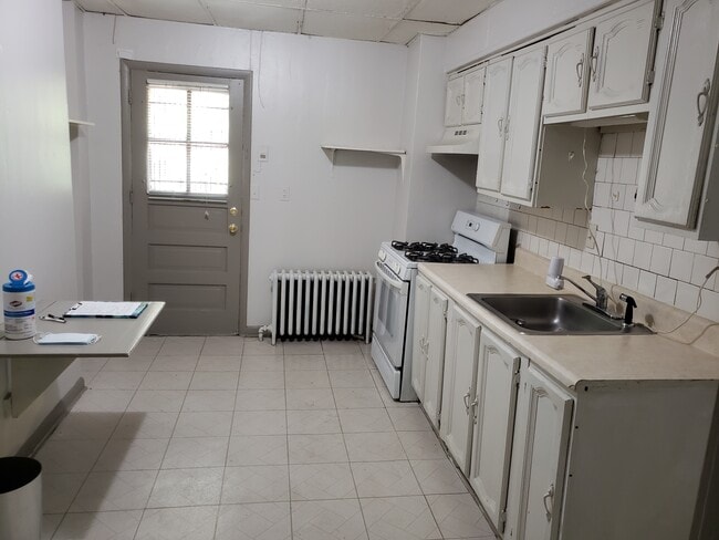 Building Photo - 1505 Vermont Ave NW