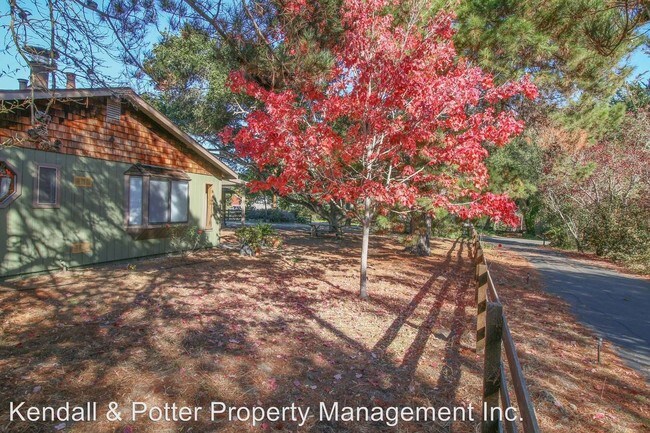 Foto del edificio - 2 br, 1 bath House - 1017 Live Oak Avenue