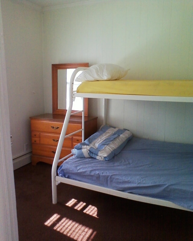 bdrm - 413 E Glenwood Ave
