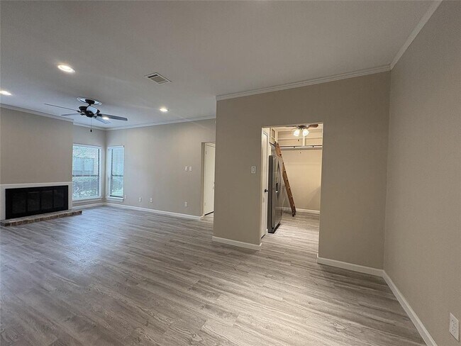Building Photo - 1201 Bering Dr