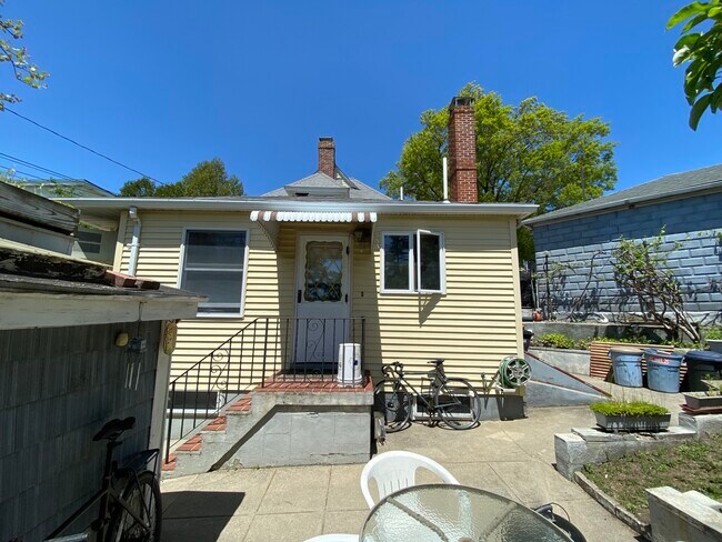 Foto del edificio - 213 Holland St