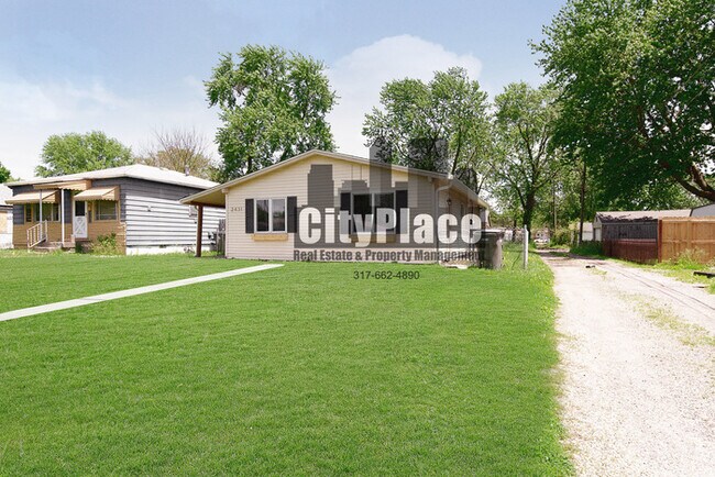 Building Photo - 2431 Saint Paul St, Indpls, IN 46203