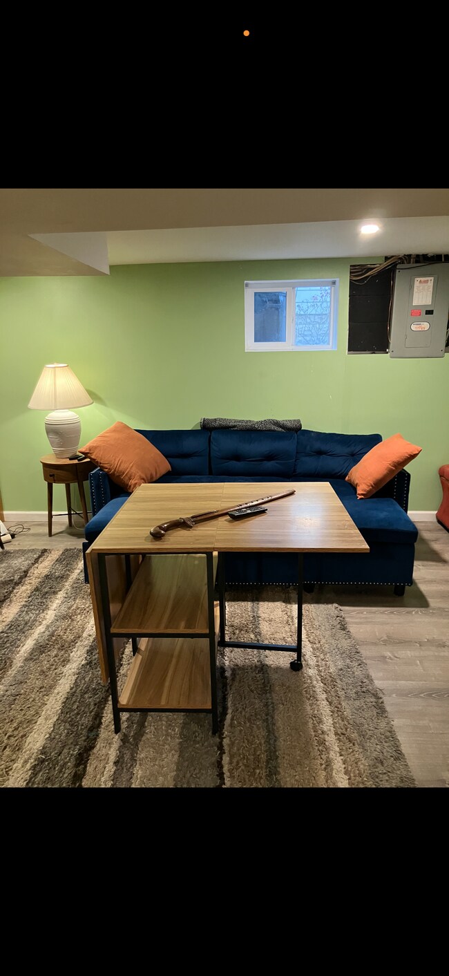 Foto del edificio - 263 S Haviland Ave