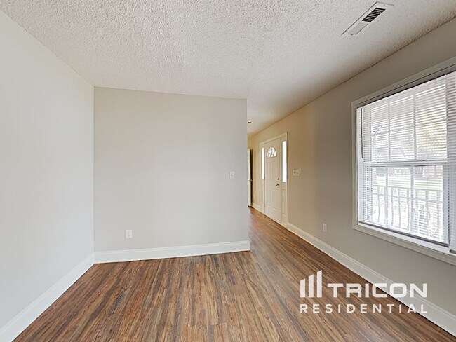 Foto del edificio - 3453 Sunset Rd