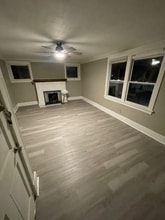 Building Photo - 1662 Chandler Ave