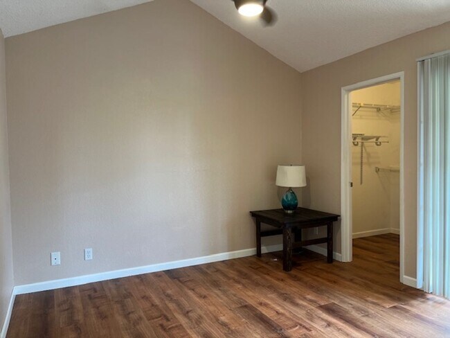 Building Photo - 68-3890 Lua Kula St Apt 1605