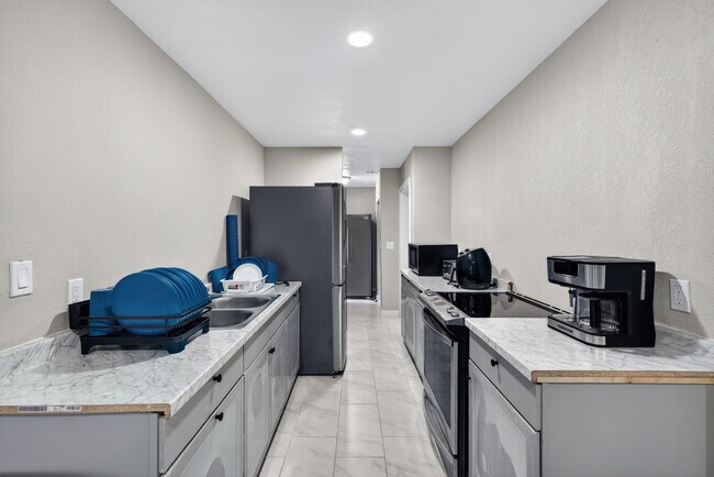 Foto del edificio - 1941 Brown Rd