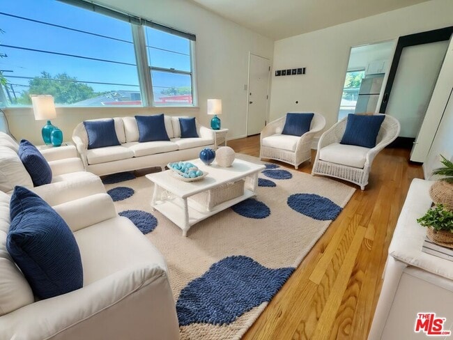 Building Photo - 2513 Euclid St