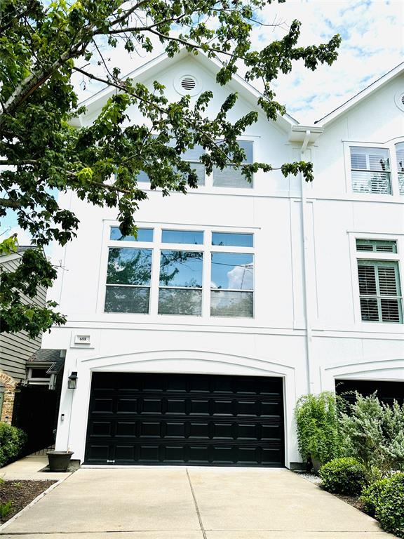 Building Photo - 608 Birdsall St