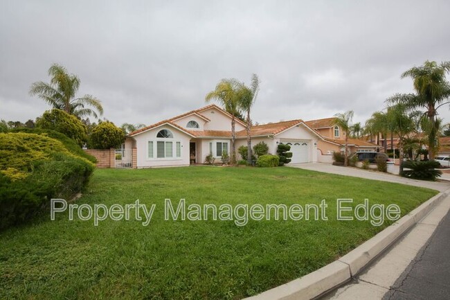 Building Photo - 30538 Colina Verde St