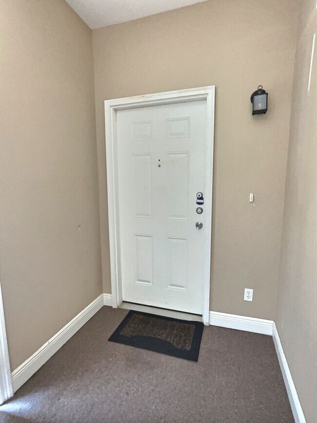 Building Photo - 3 Bedroom condo located in Ocean Springs