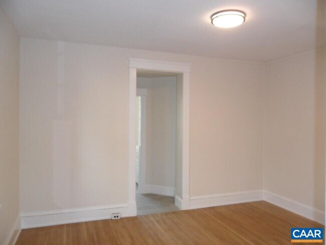 Foto del edificio - 1411 Gordon Ave