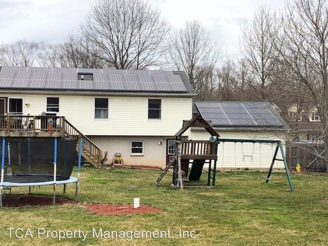 Foto del edificio - 4 br, 2.5 bath House - 82 Maxwell Lane