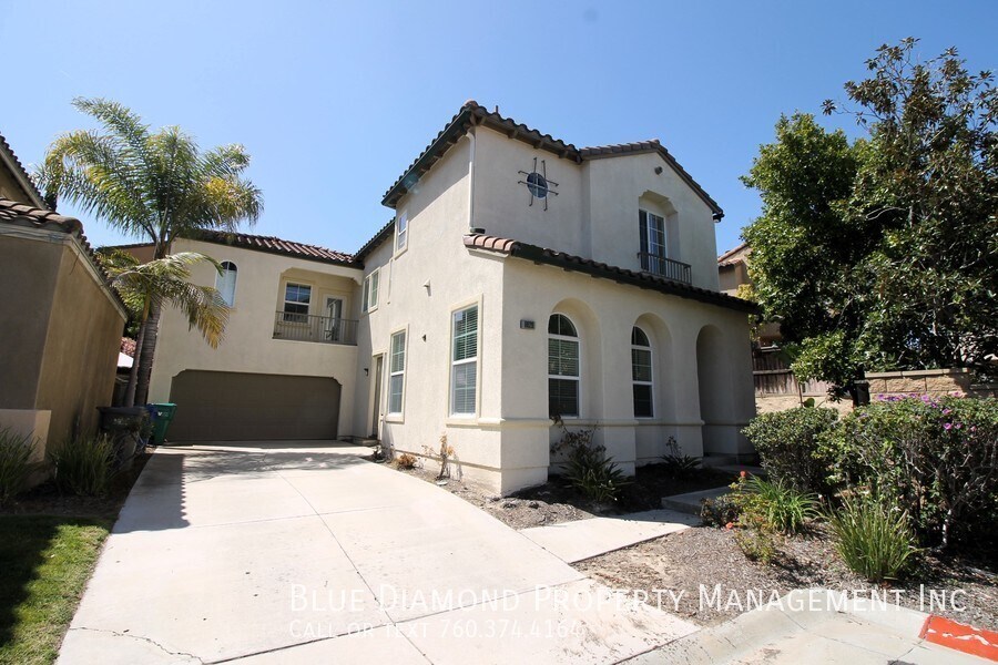 Primary Photo - Beautiful 4 BR, 3.5 BA home in Carmel Valley