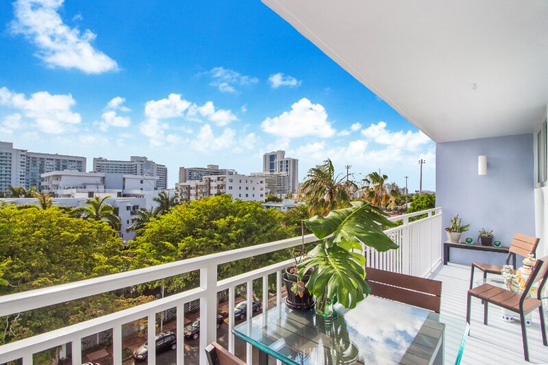 Foto principal - 1045 10th St